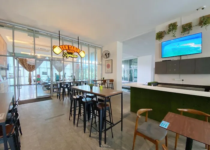 Regalia Residence And Suites By The Relaxstay