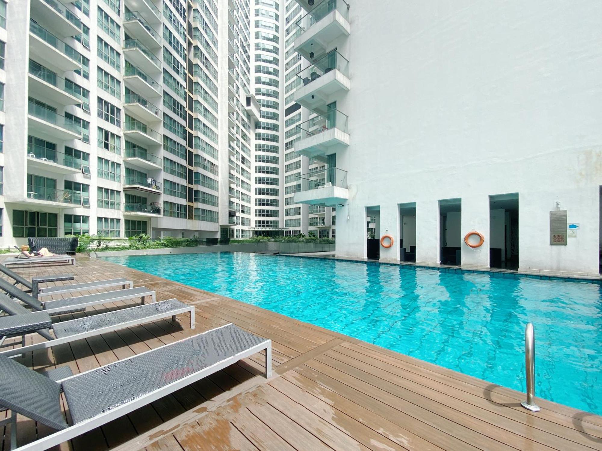 Regalia And By The Relaxstay * Kuala Lumpur