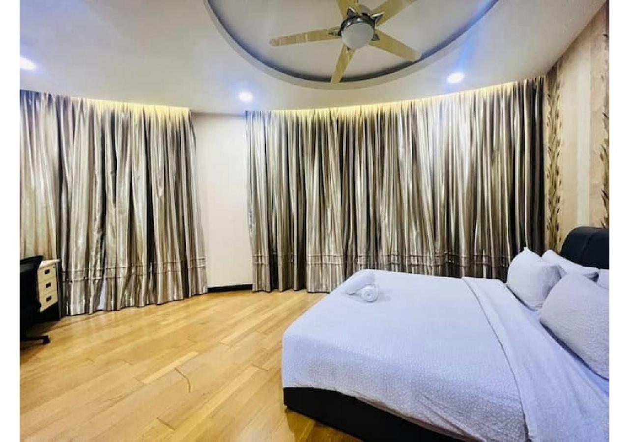 Apartment Regalia And By The Relaxstay