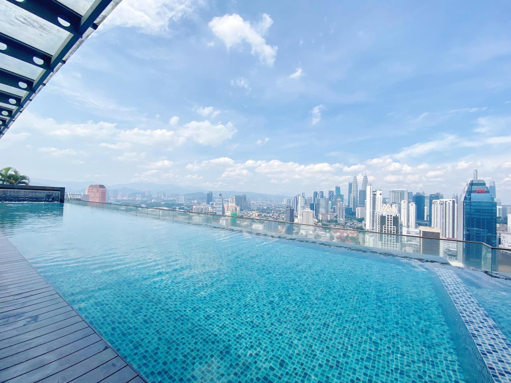 Regalia And By The Relaxstay Pangsapuri