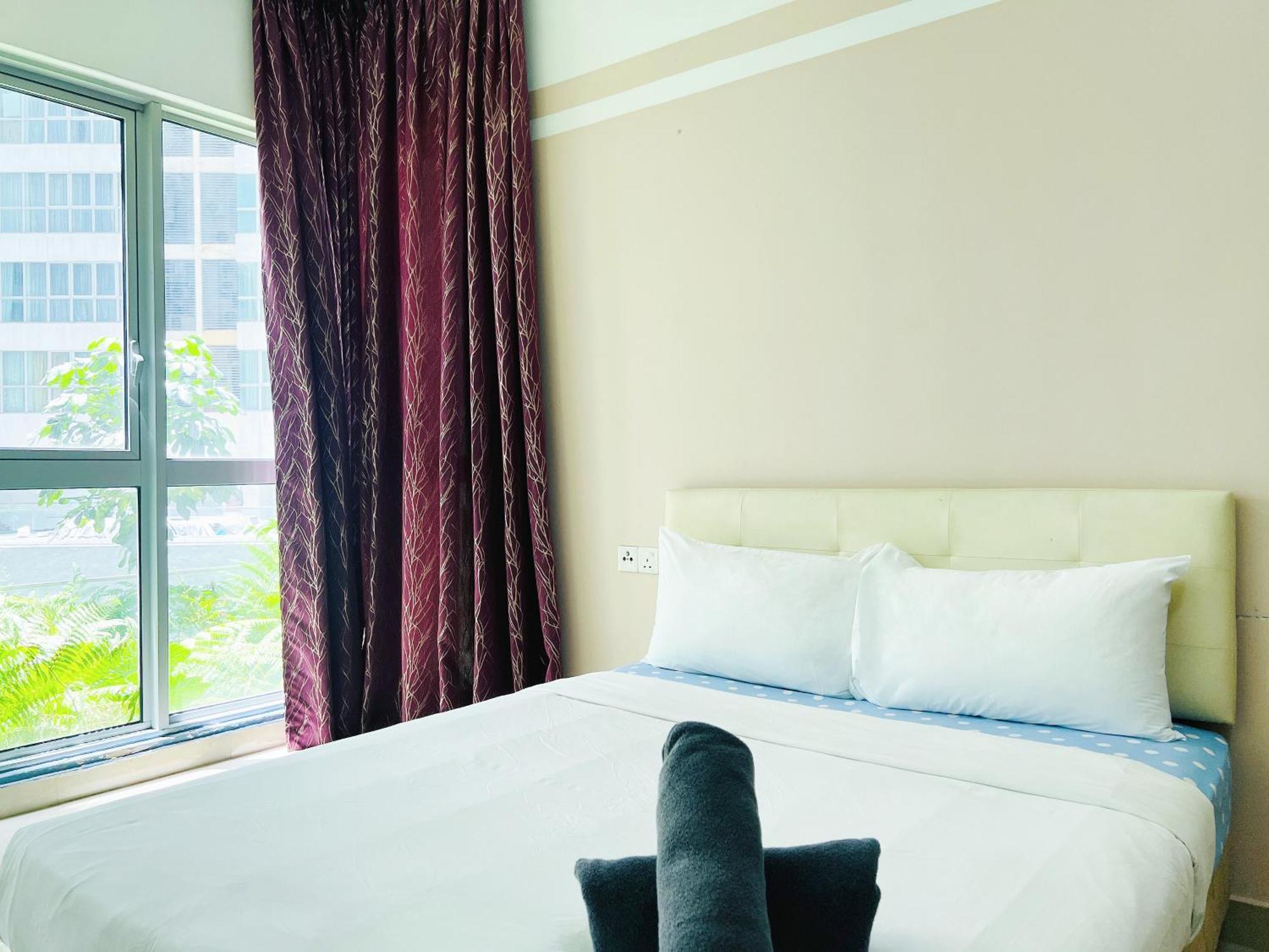 Pangsapuri Regalia And By The Relaxstay *